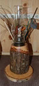 Red Oak Oil Lamp w/globe (Store Only)